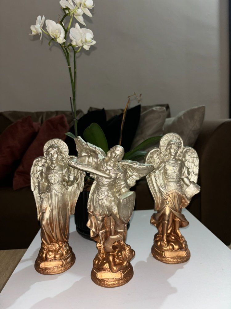 Arcángeles Corte Celestial (22 cm)