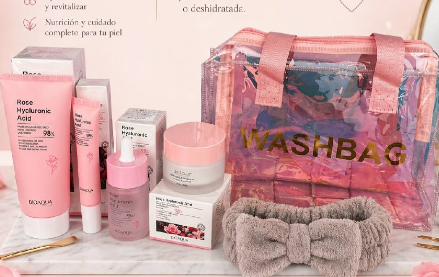 Kit Bioaqua con cosmetiquera