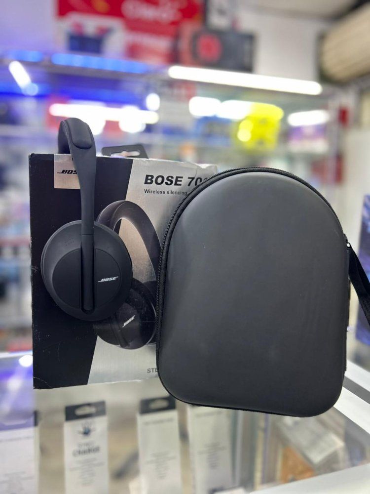 Diadema bose 700