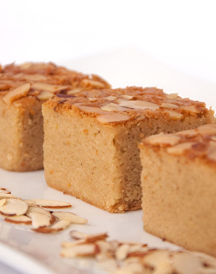 Placa de Blondie de Almendras (35 porciones)