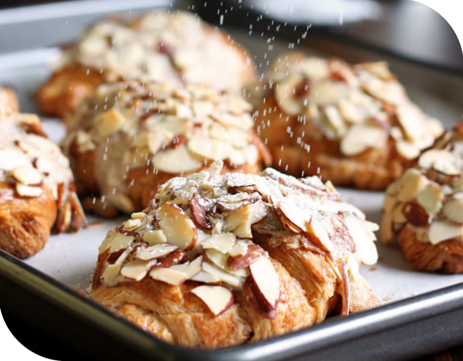 Croissant de Almendras (Bandeja x6 und)