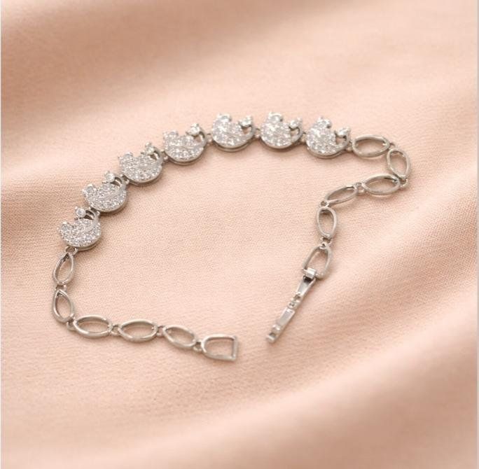 Crystal Pearl Bracelet