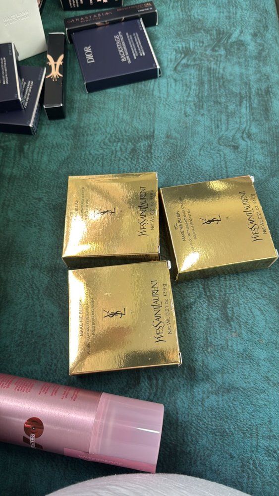 2830255-2830180-2830248-2830206Yves Saint Laurent BLUSH