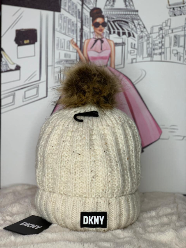 ACCE88 Gorro DKNY
