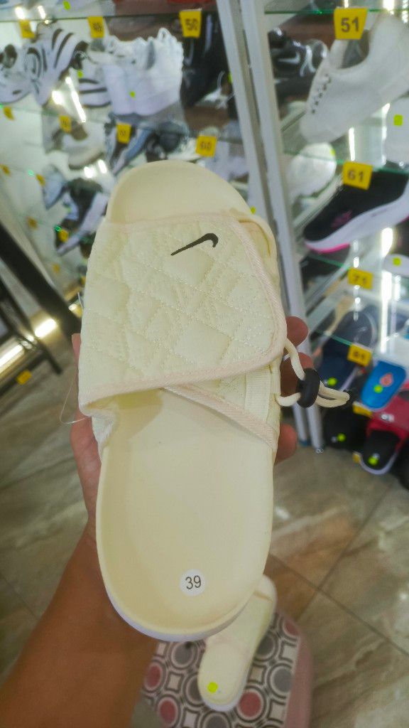974 SANDALIA NIKE OZUNA