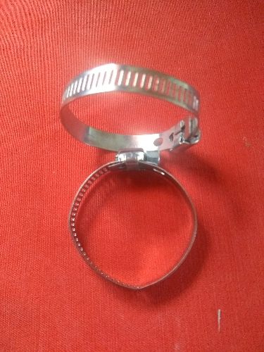 ABRAZADERA 1-5/16-2-1/4-  35-45 MM GALVANIZADA