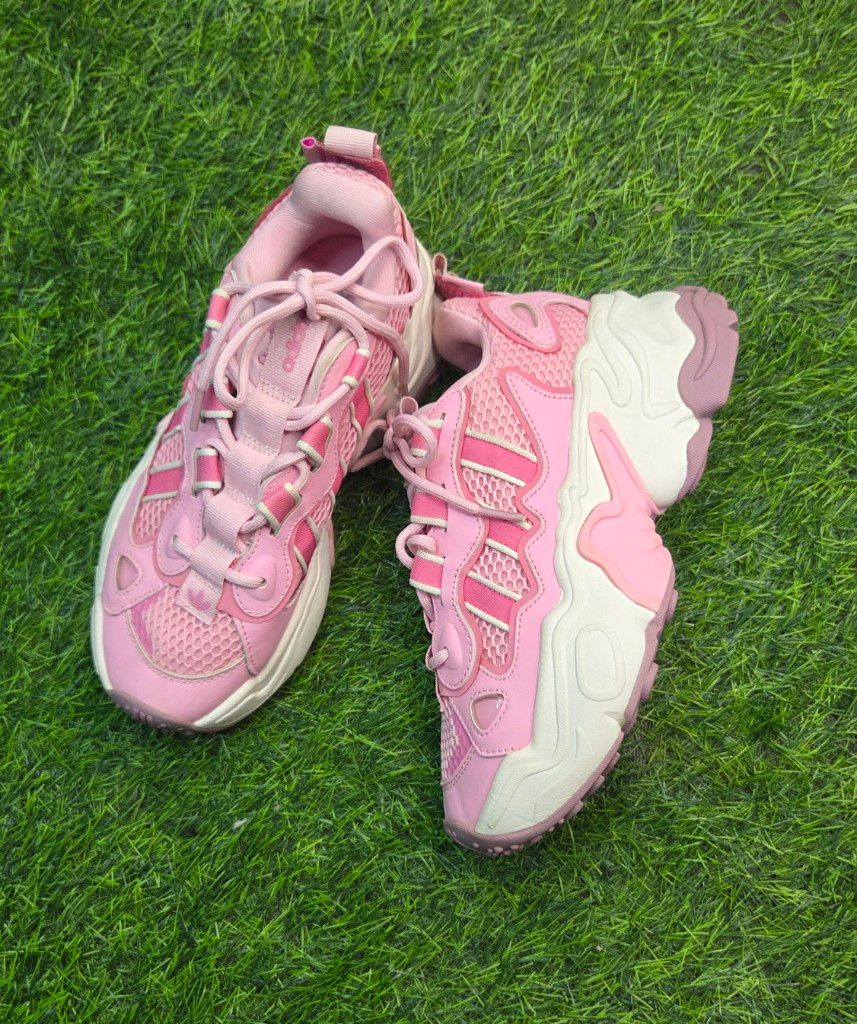 ADIDAS OZTHEMIS W