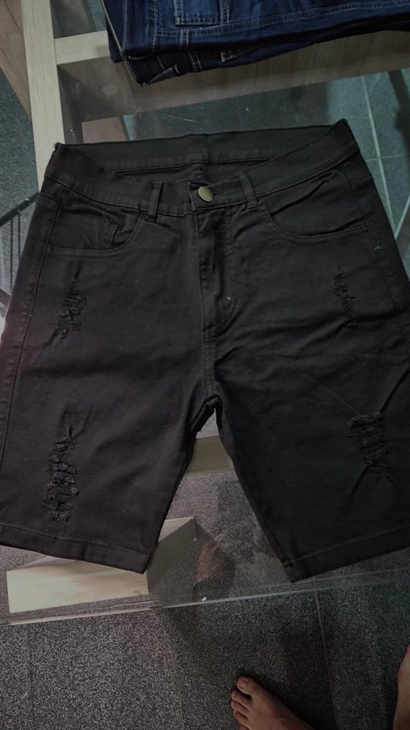 BERMUDAS JEAN NEGRA