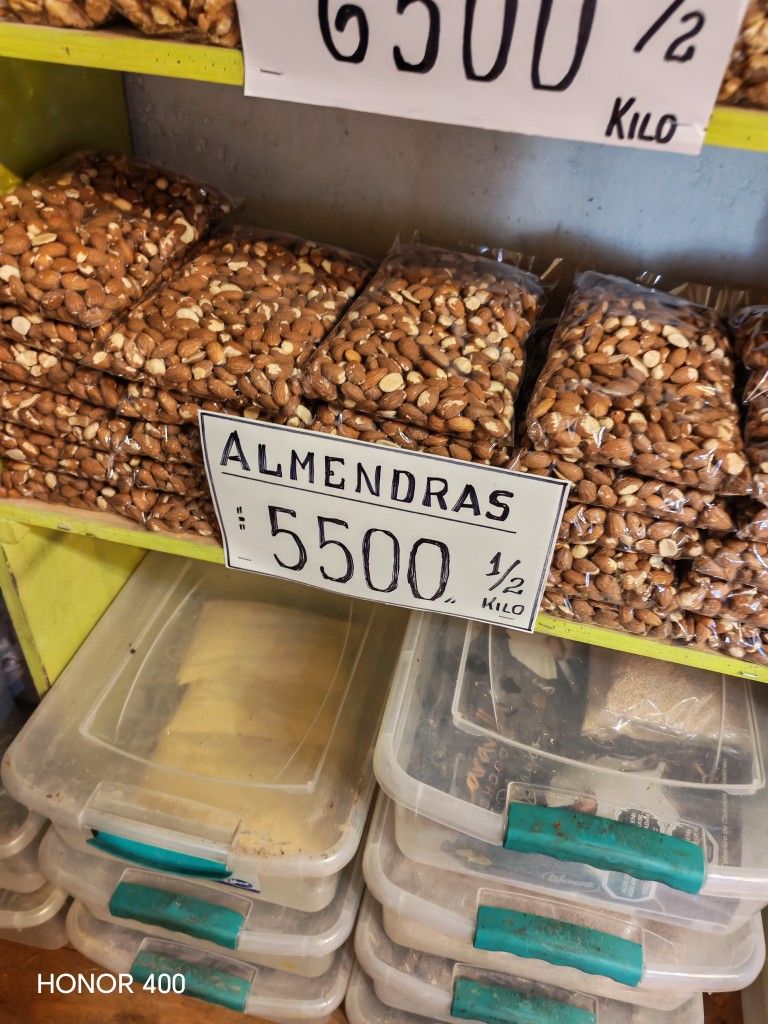 ALMENDRAS 1/2 KILO