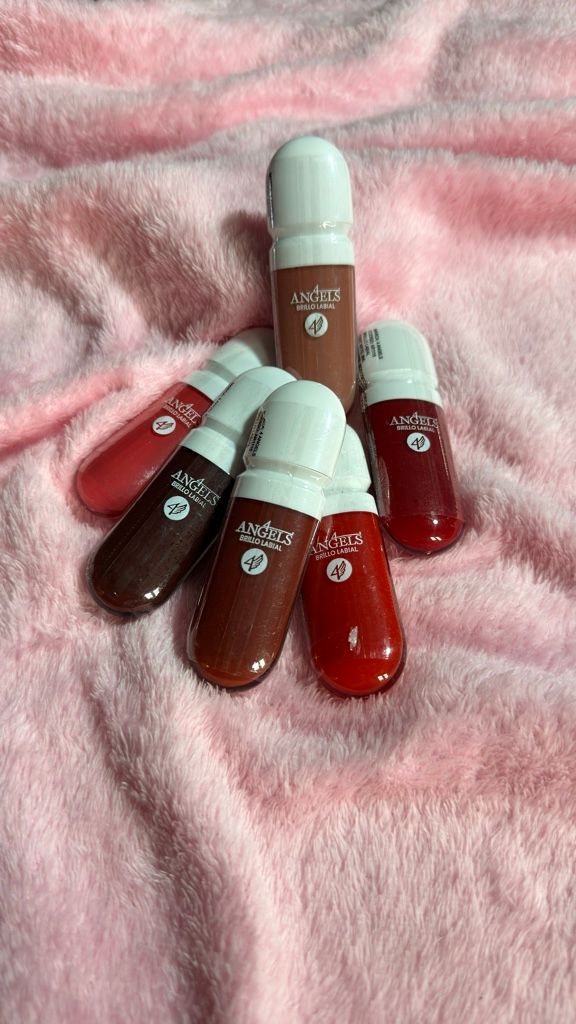 Gloss con color