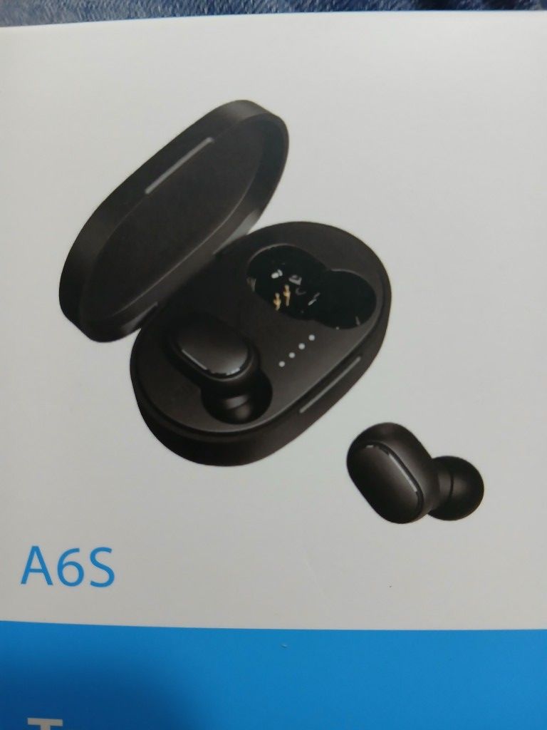 Auriculares A6S