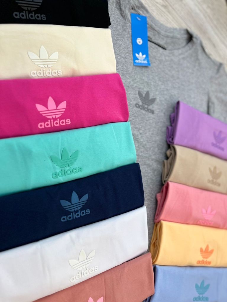 ADIDAS AZUL CLARO