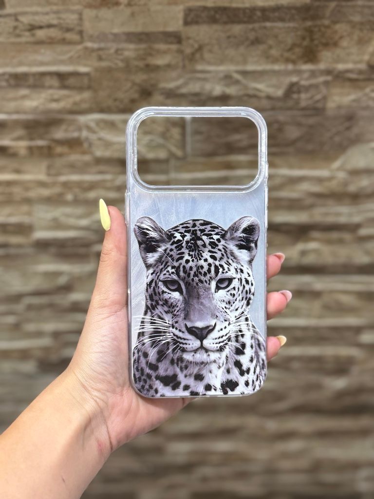 010 - Leopardo Fondo Plumas