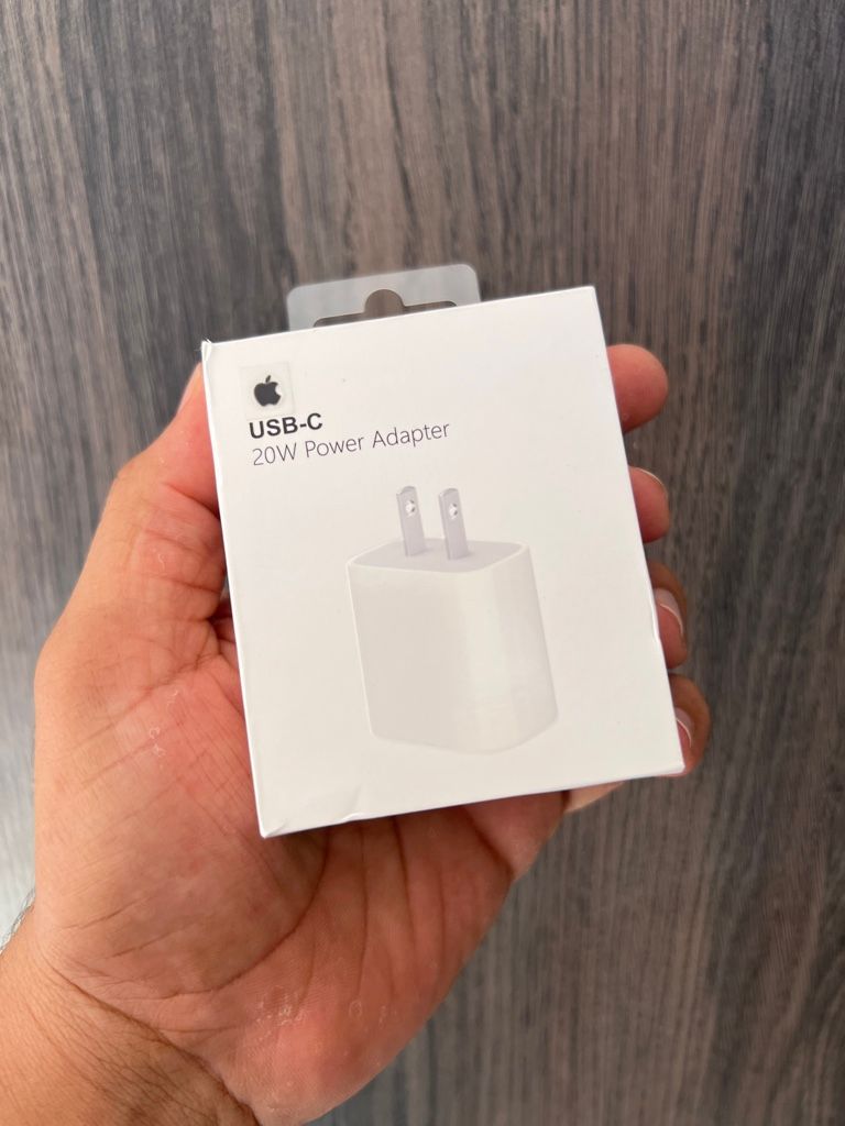 ADAPTADOR DE IPHONE 20W