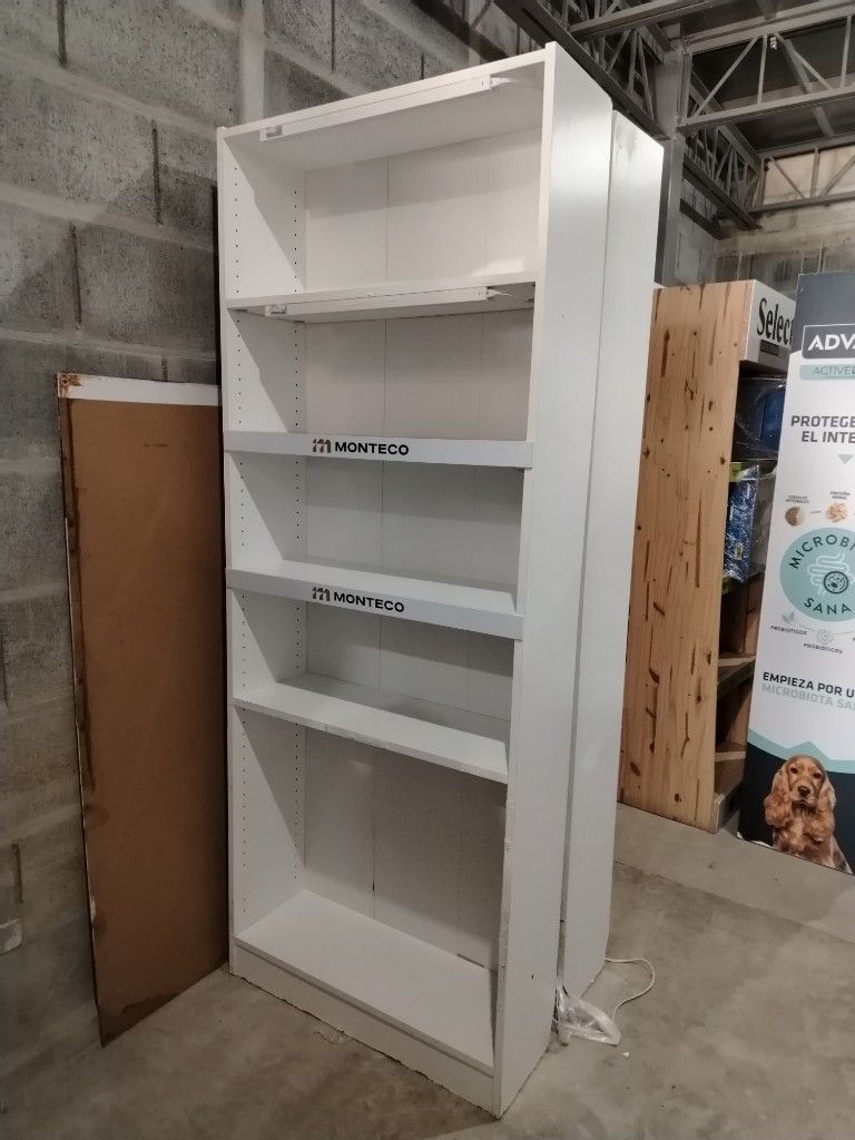 MUEBLE BLANCO