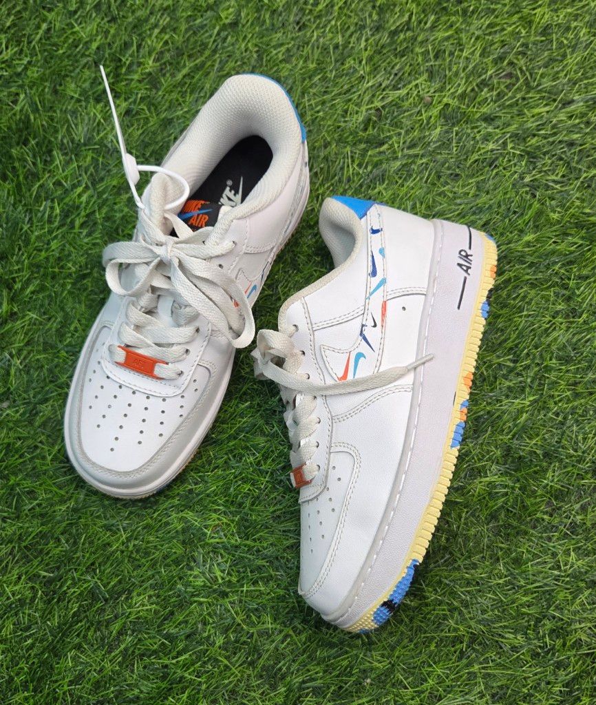 NIKE AIR FORCE 1 LOW GS LV8