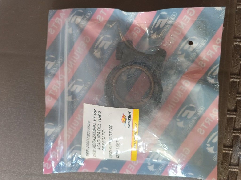 ABRAZADERA Y EMPACADURA SUPER DT