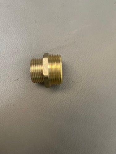 ADAPTADOR DE BRONCE PARA BOMBA DE AGUA 3/4 W0040-1