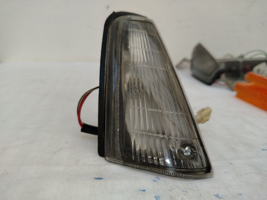 COCUYO LUZ MEDIA CHEVROLET SPRING DERECHO