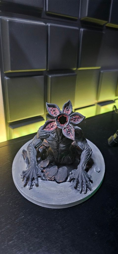 Busto Demogorgon