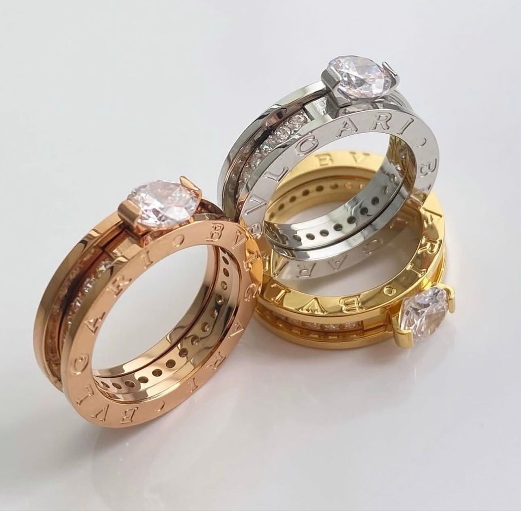 Anillo Bvlgari doble