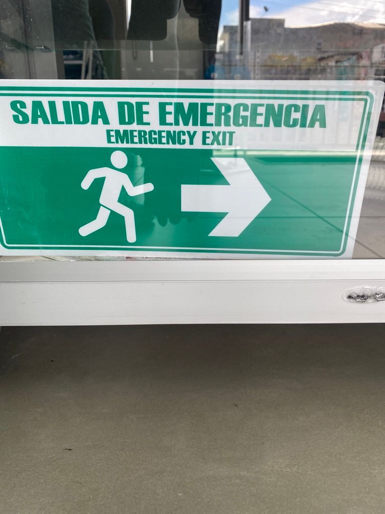 AVISO SALIDA DE EMERGENCIA