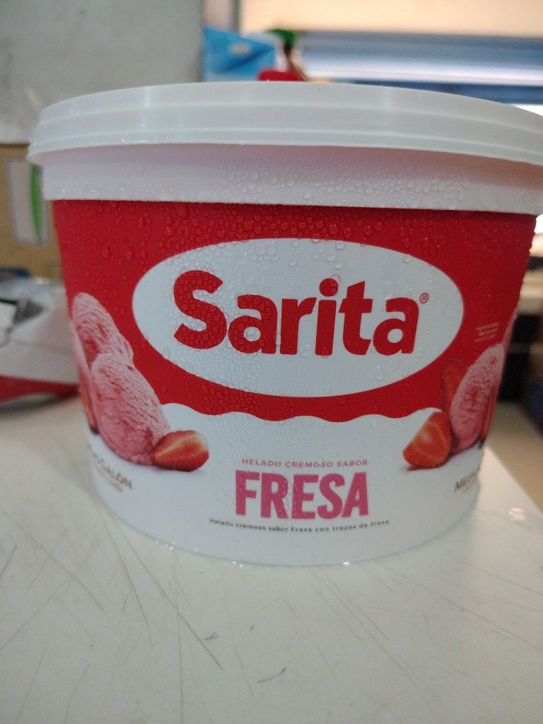 1/2 galón fresa