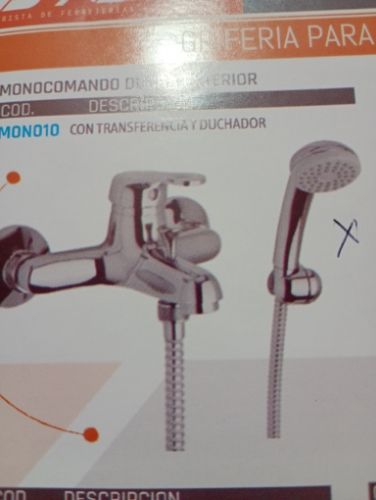 DUCHA EXTERIOR MONOCOMANDO C/TRANF.Y DUCHADOR
