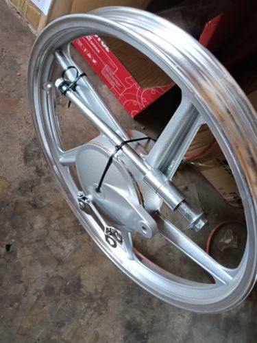 ARO TRASERO CGL125 ALUMINIO 160-18 V1