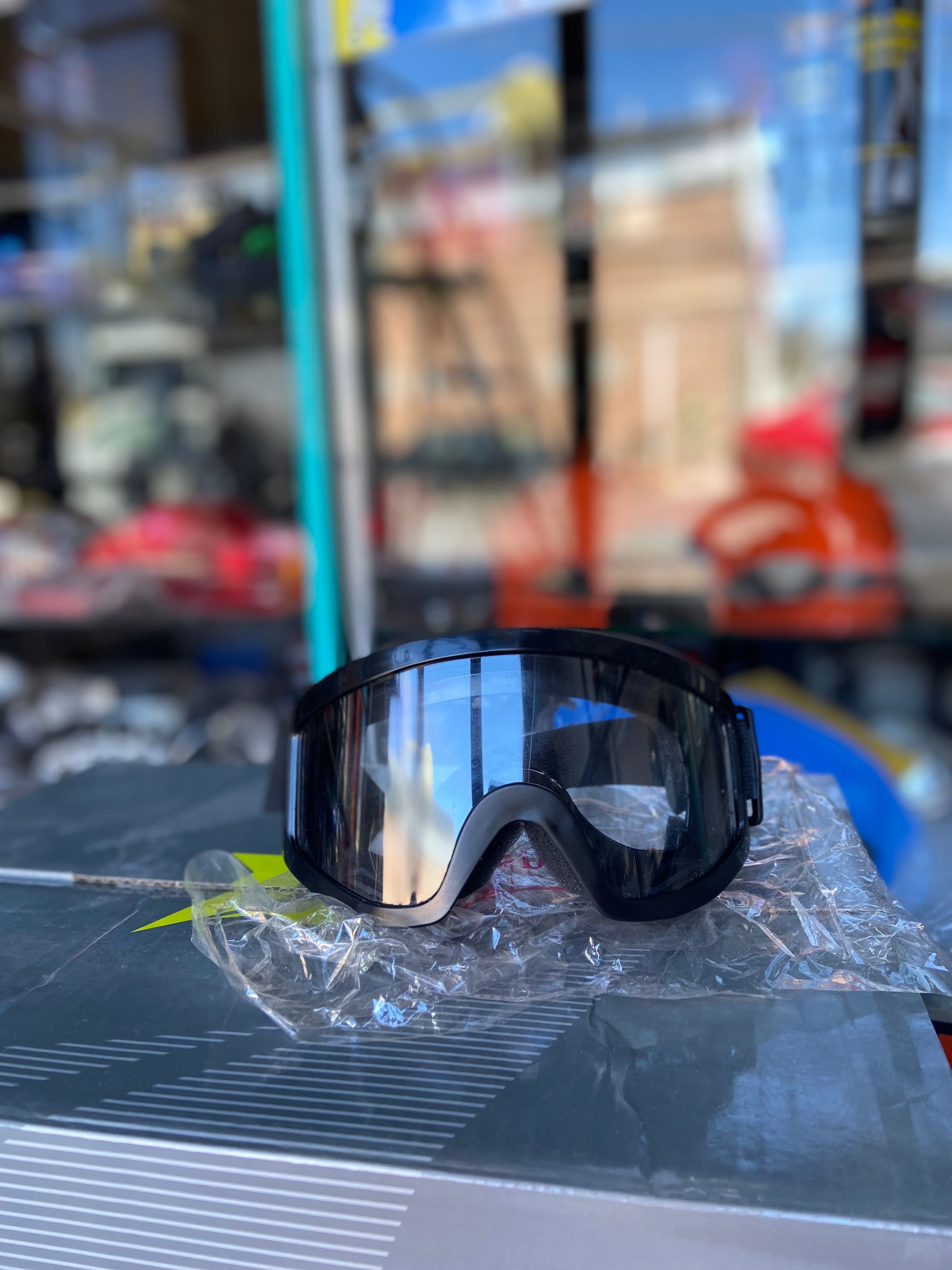 Antiparras visor transparente Negras
