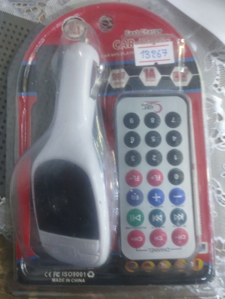 Adaptador Vehicular Mp3 M8 3.1A 20W