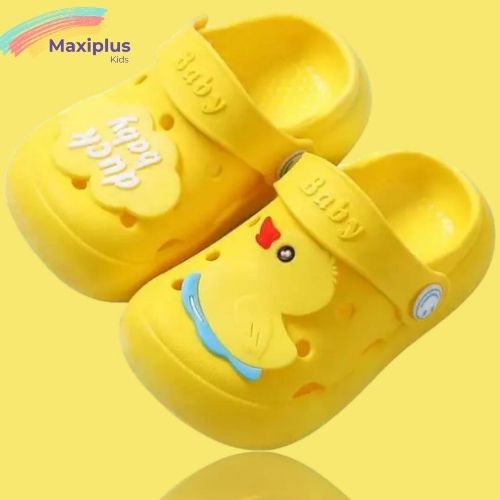 Cholas tipo crocs, pollito amarillo