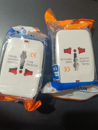 Adaptador uni