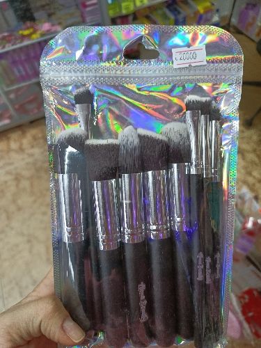 Brochas alma beauty