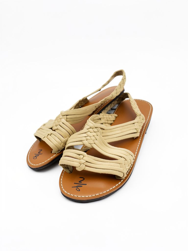 Huarache tejido de araña