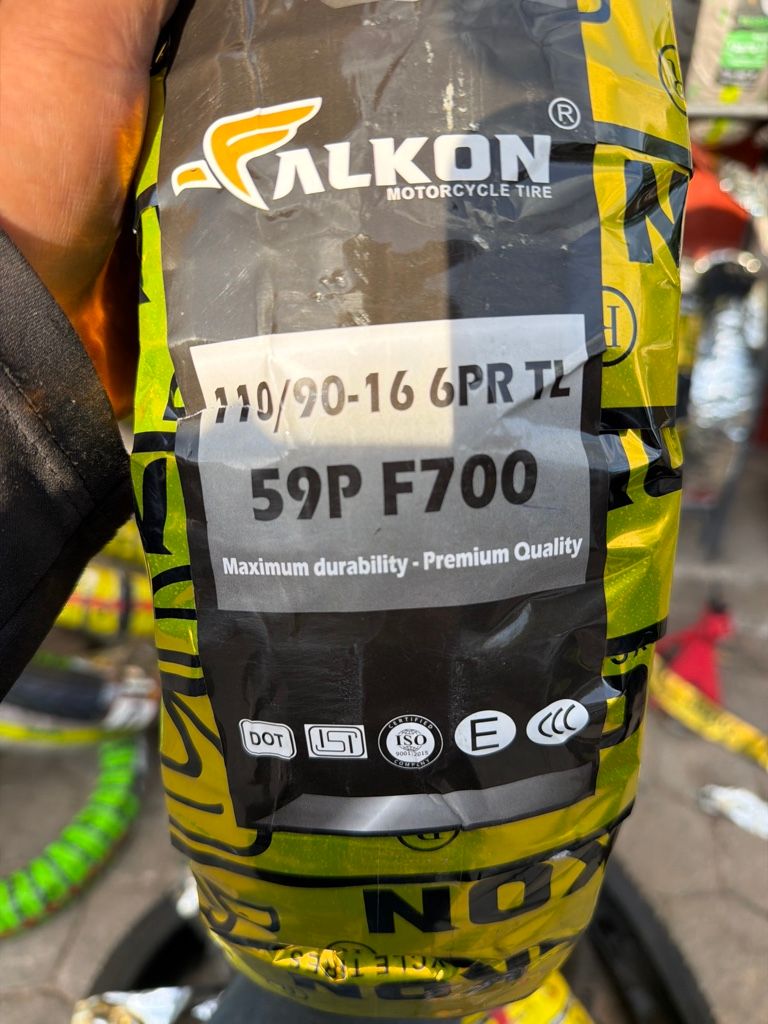 110/90/16 Falcón 700 tarugocross