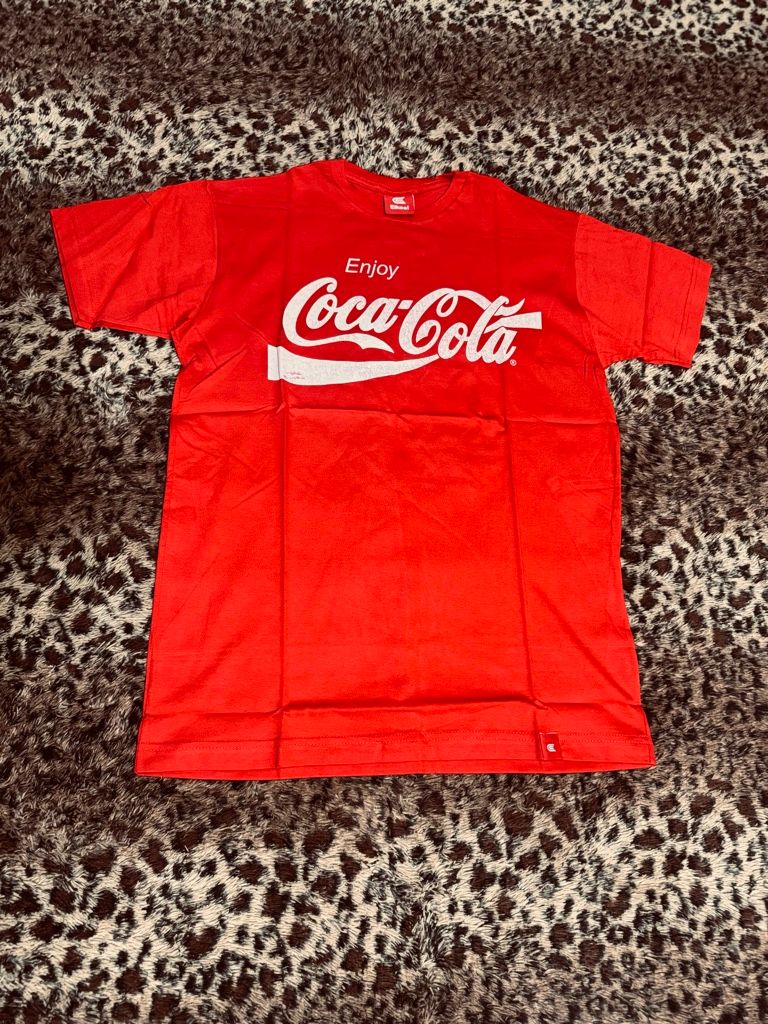Remera Estampa Coca Cola