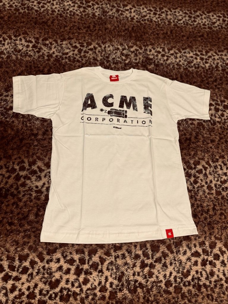 Remera Estampada Acme