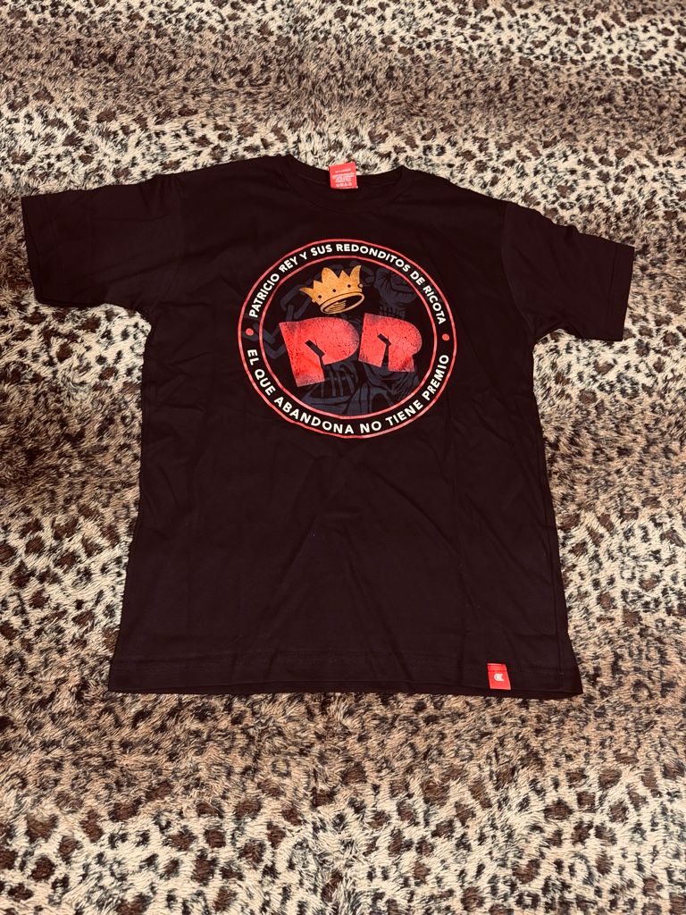 Remera Estampada Patricio Rey