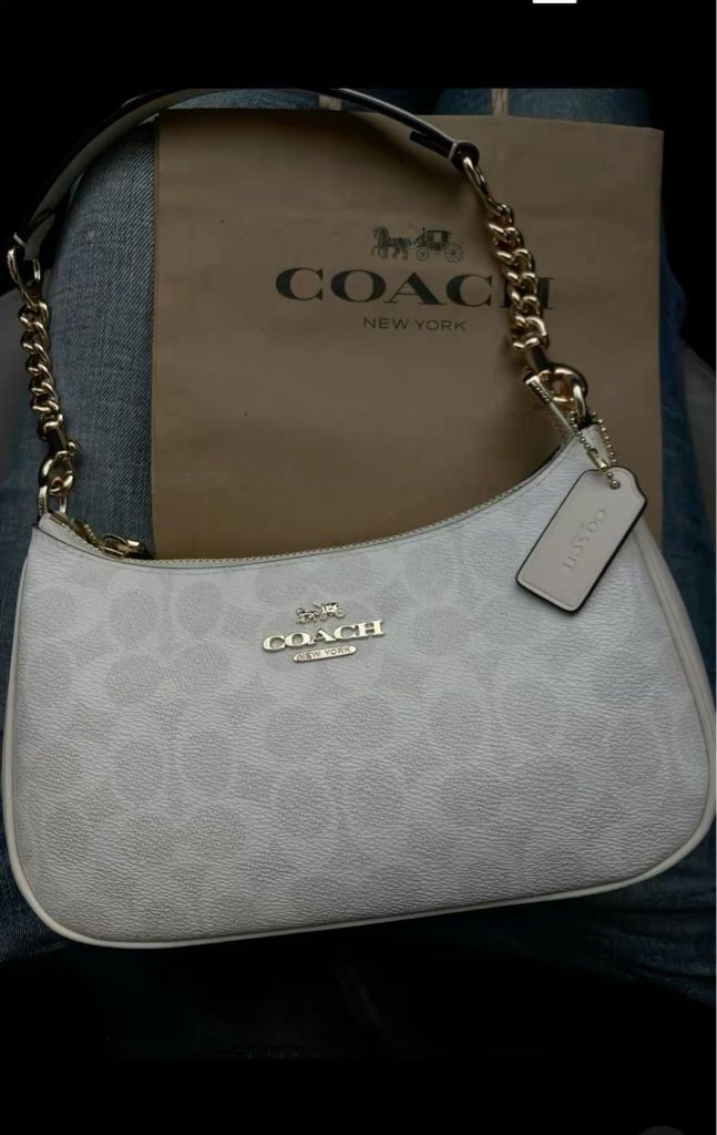 B. COACH