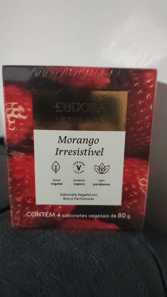 Eudora Instance Morango Irresistível sabonete