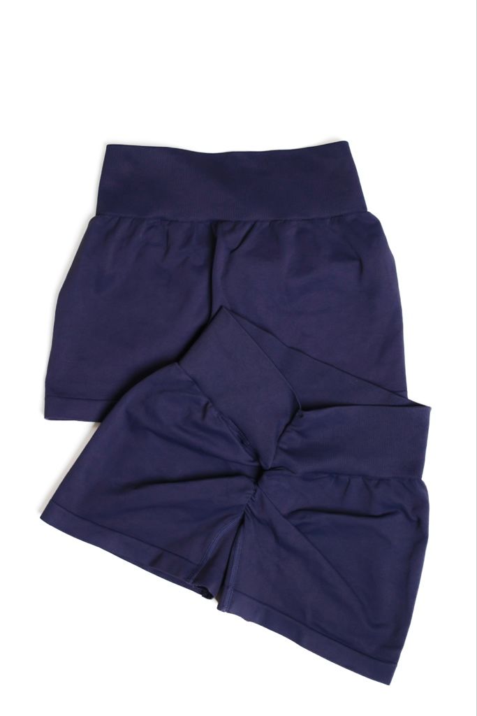 Short deportivo tiro alto con push up V