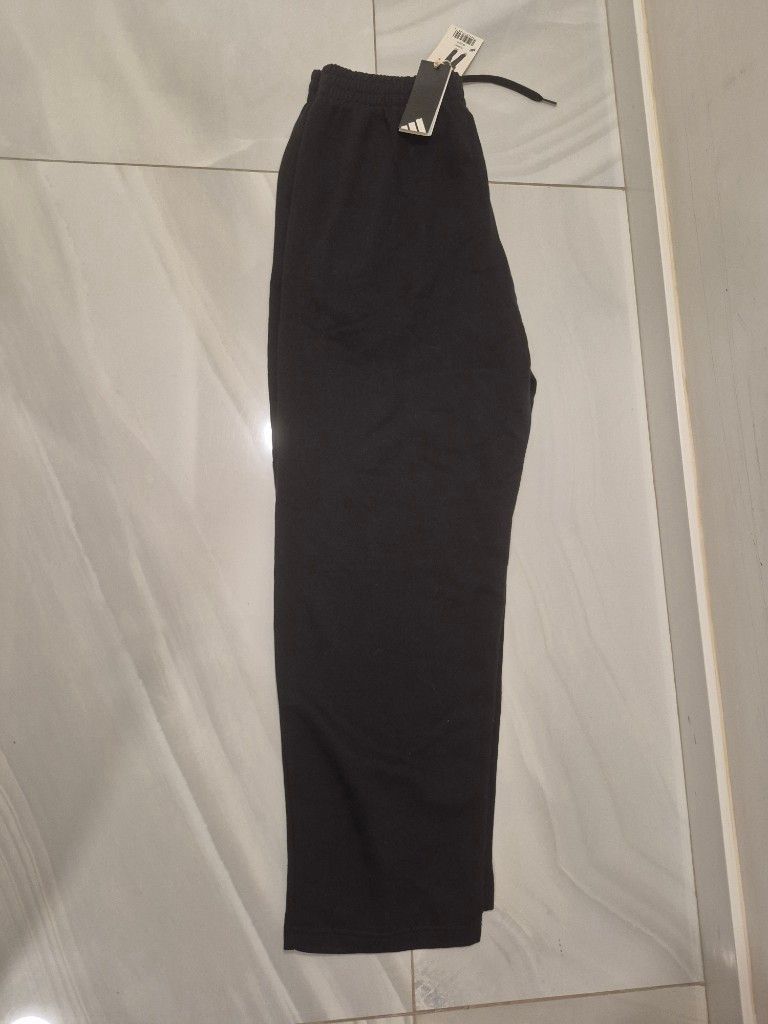 ADIDAS Pantalon negro deportivo