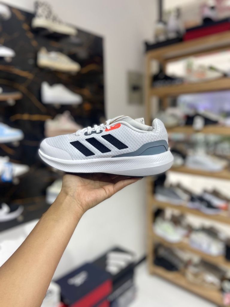 Adidas blancas rayas negras Original (34)