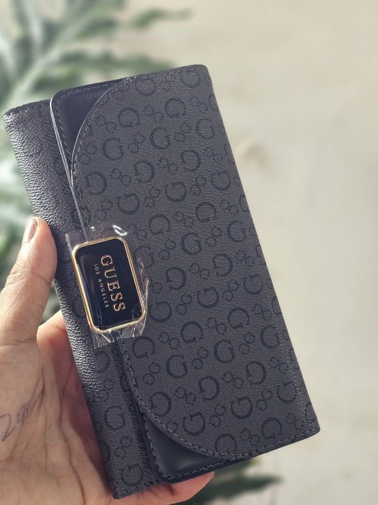 Billetera Guess