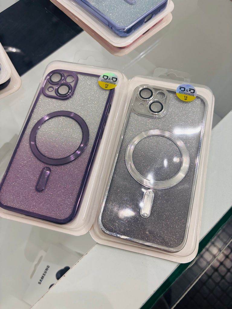 iPhone 13  MagSafe brillo