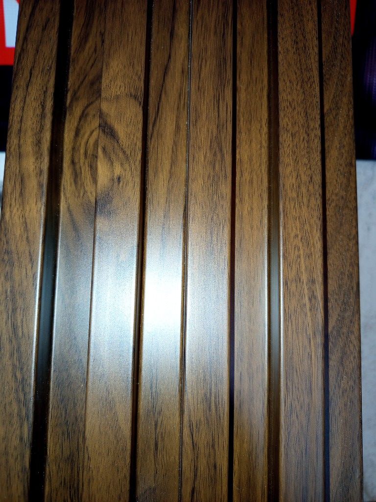 Lambrin imitación madera nogal