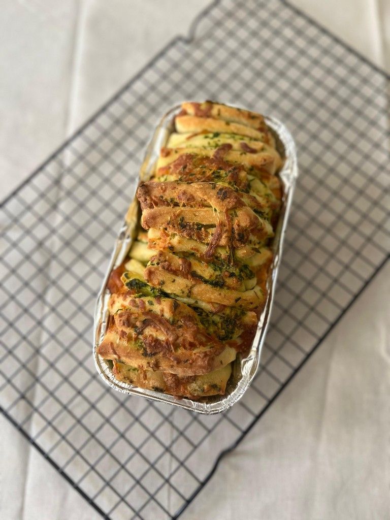 Pan de ajo y hierbas