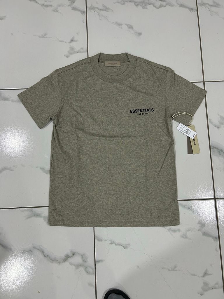 Essentials t-shirt