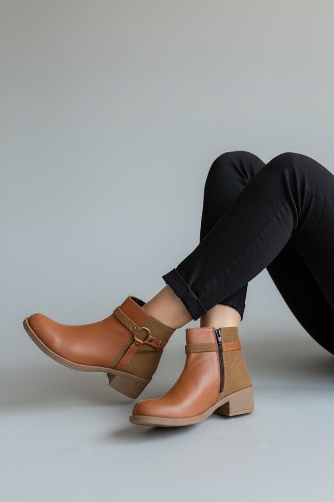 BOTA R MARRON